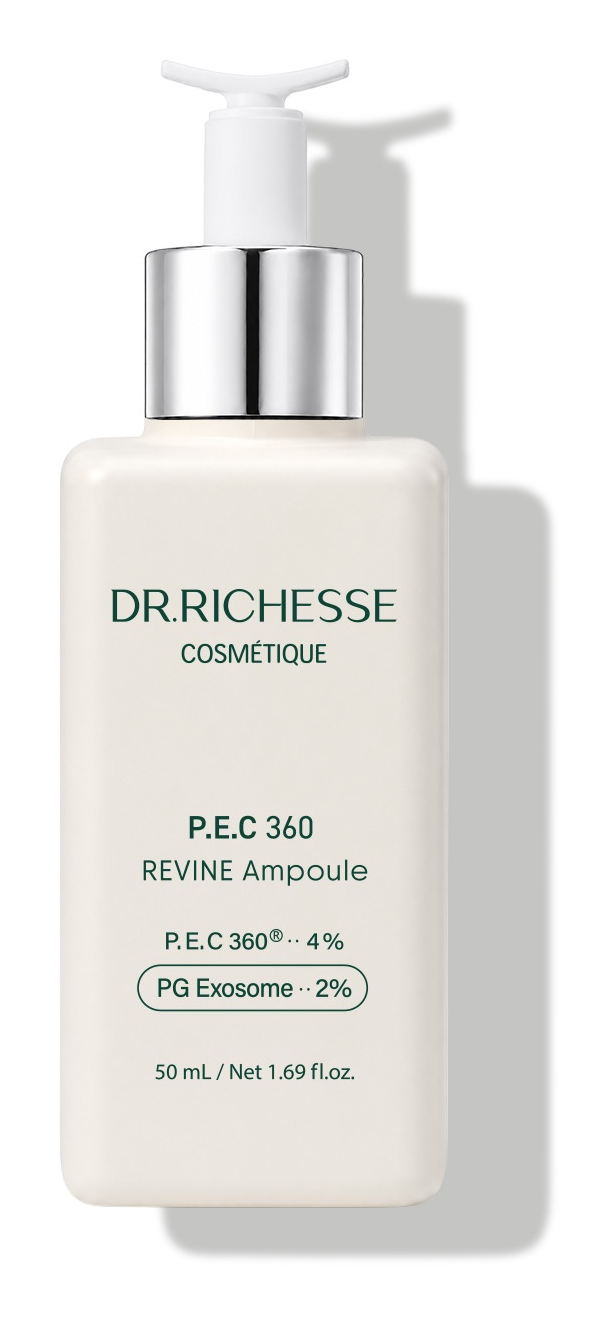 REVINE Ampoule, pasul de hidratare al ritualului
